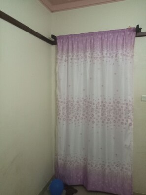 Bathroom - Sipi Home away - You are all most welcome (Mbale)