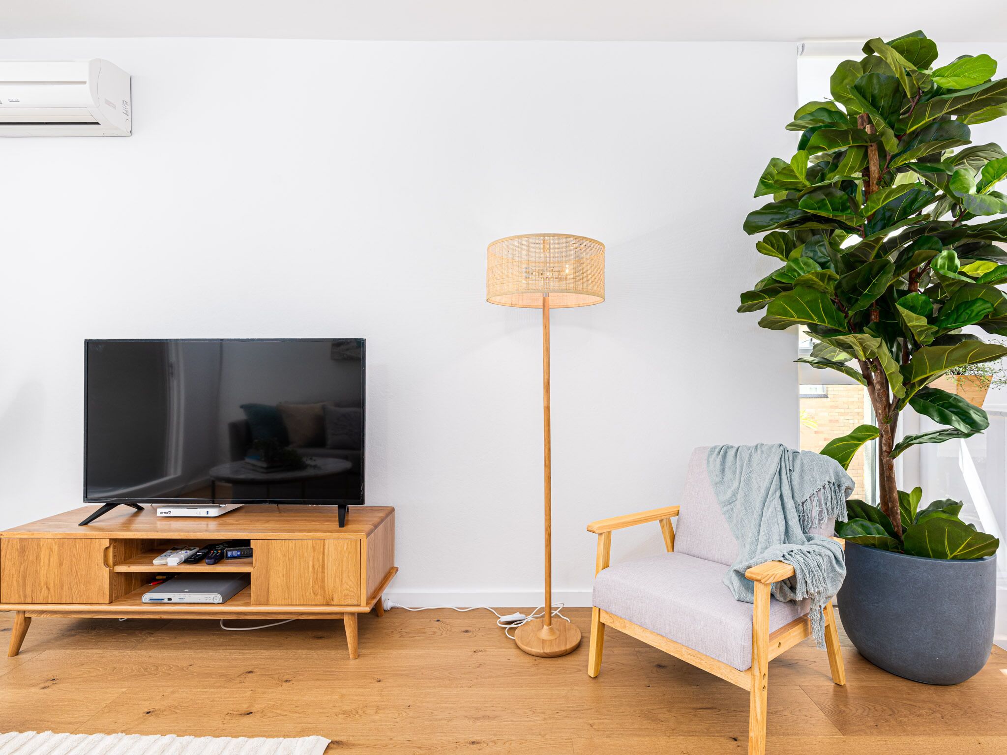 The Beach Pad — image 4