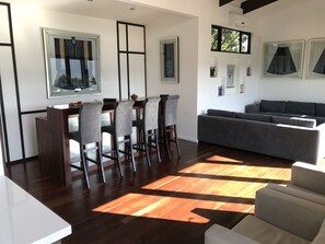 Interior - Ichibi Lakeside Lodge, where peace and nature come together. (wilderness)