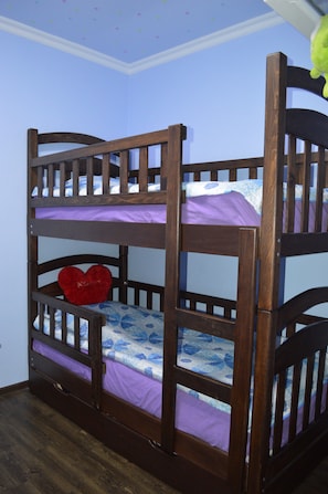 3 bedrooms, free WiFi