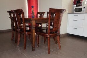 Dineren
