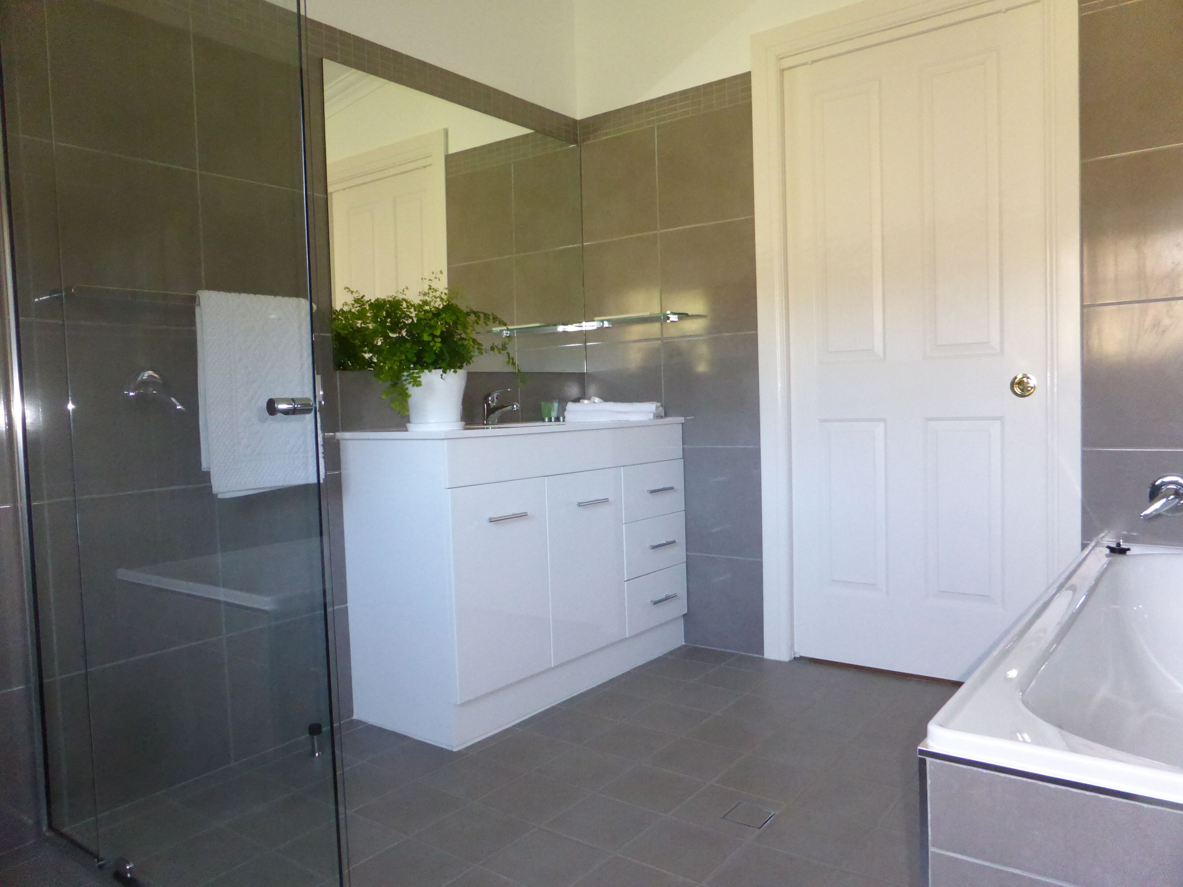 Heatherlea Cottage - country weekend stay