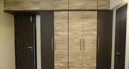 Apartamento completamente amueblado 3-BHK para 6 paquetes.
