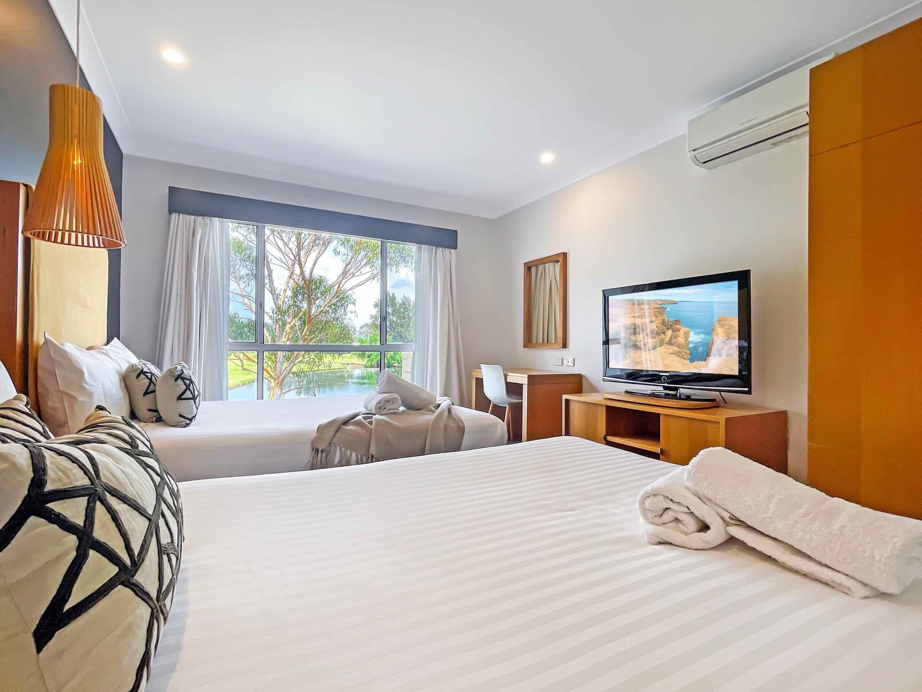 2 bedrooms, iron/ironing board, Internet, bed sheets