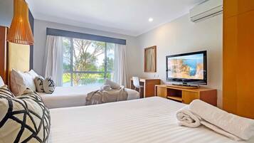 2 bedrooms, iron/ironing board, Internet, bed sheets