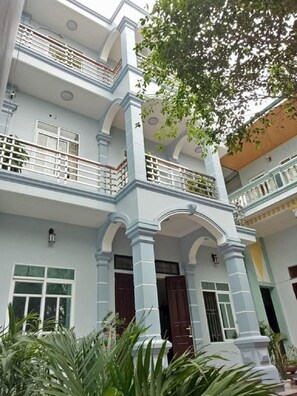 Exterior - Van Long Homestay Double Room (Gia Lập)
