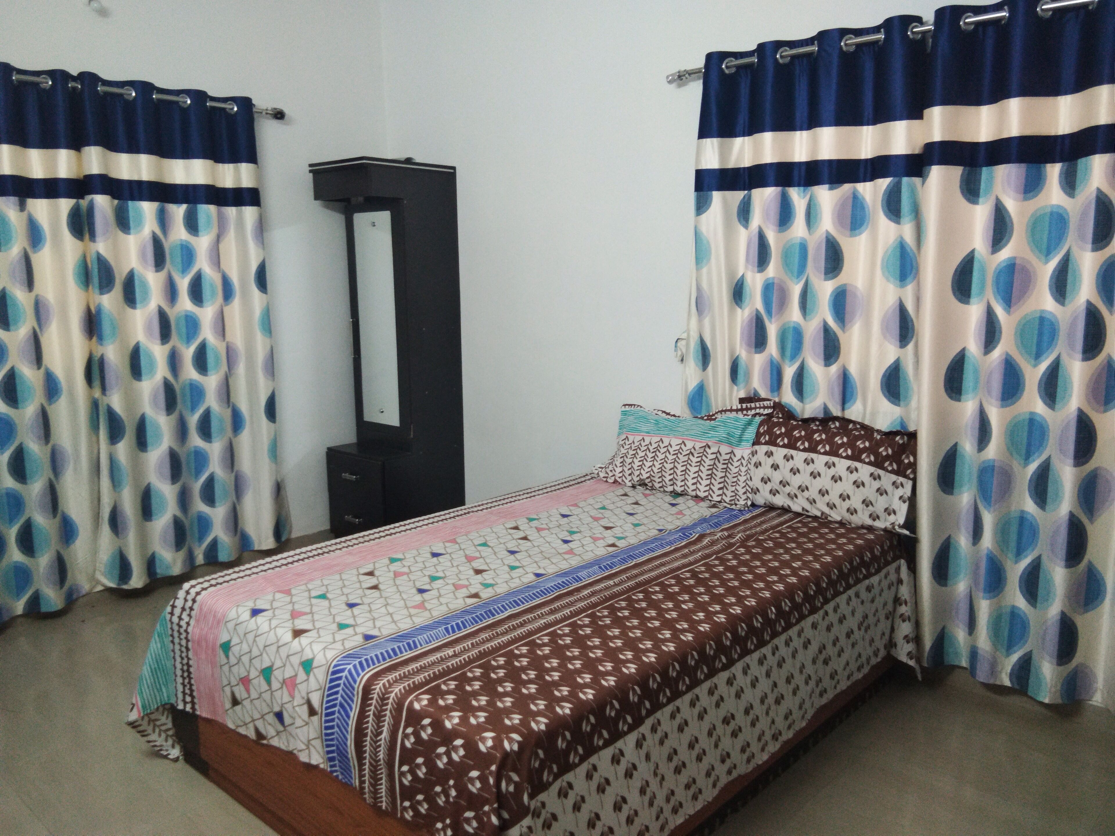 BnB in a Beautiful Bungalow @ BANER