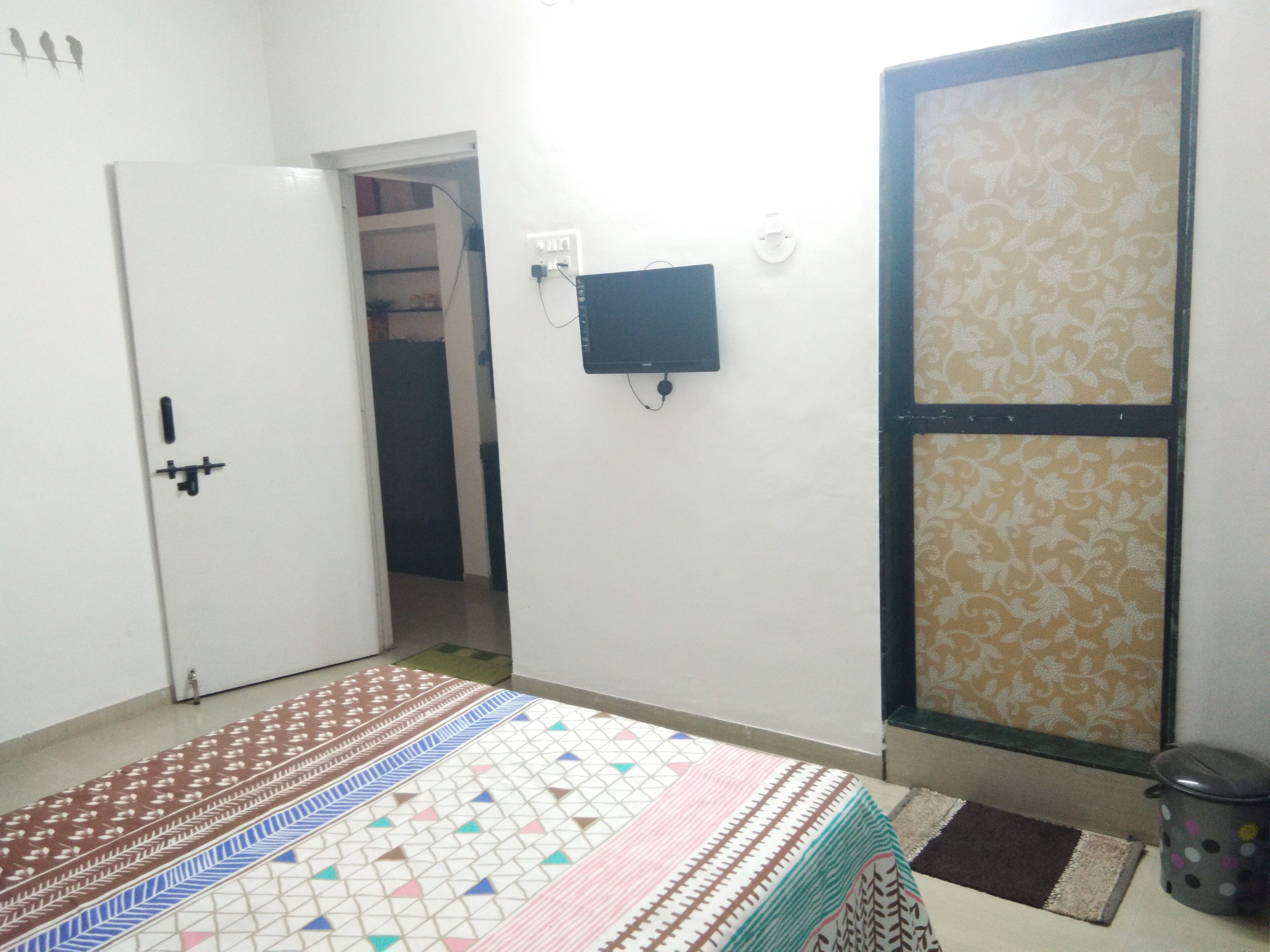 BnB in a Beautiful Bungalow @ BANER