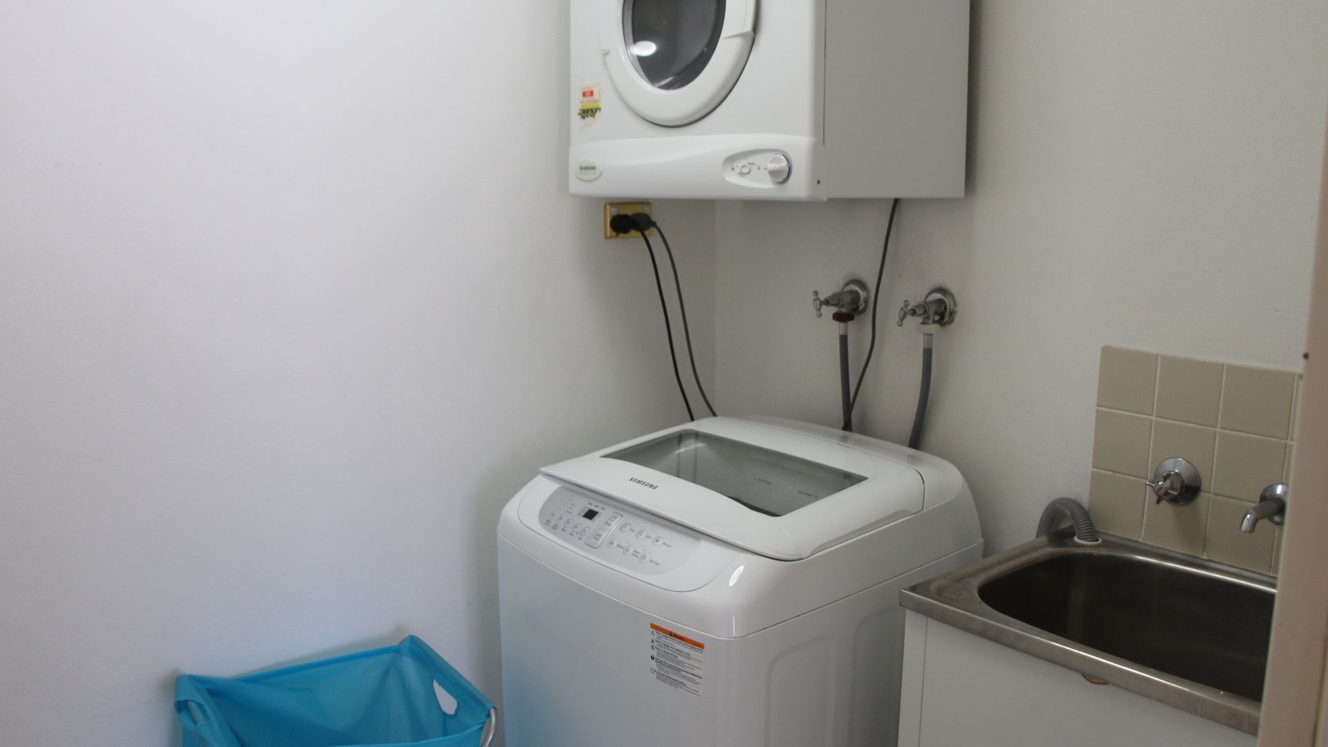 Chats One Bedroom 11 — image 2