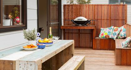 BEACHWOOD CLASSIC- Enjoy the island like a local