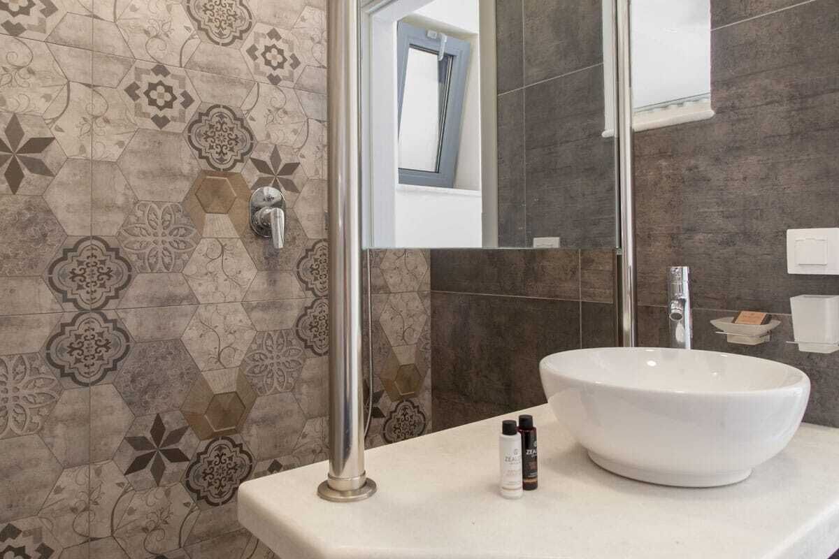 Deluxe suite with plunge pool