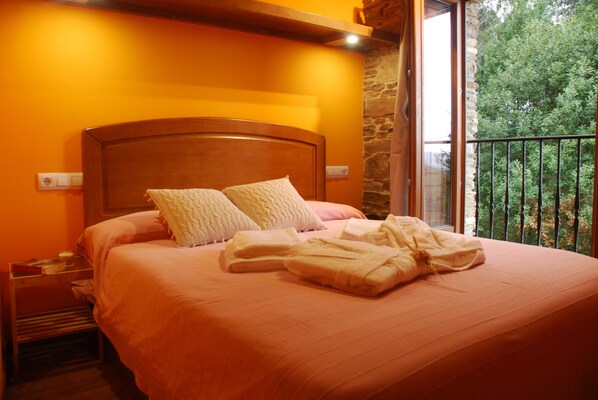 2 chambres, Wi-Fi gratuit, draps fournis