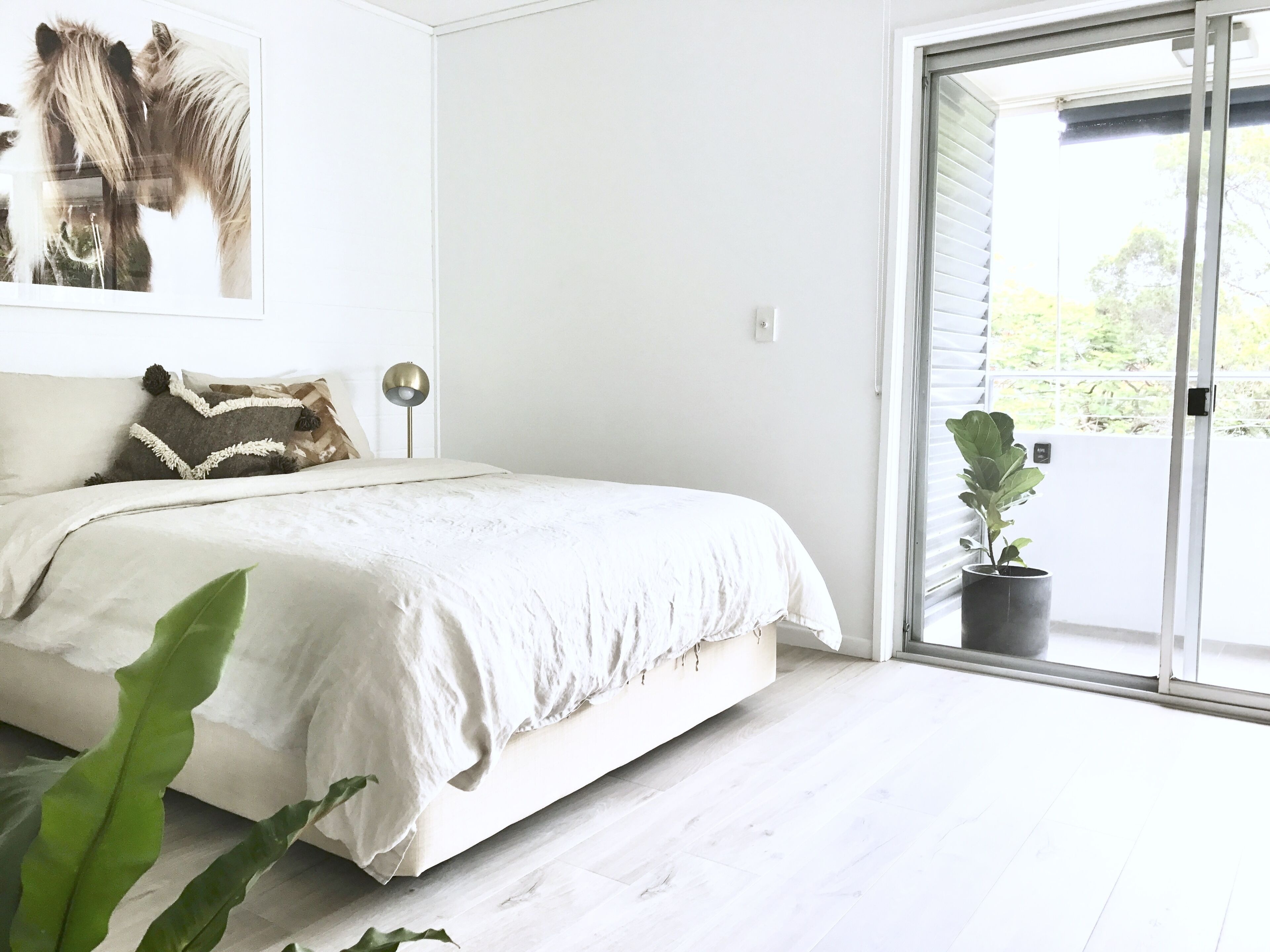 The Nest - 5 minute walk to Hasting Street and Noosa Main Beach — image 16