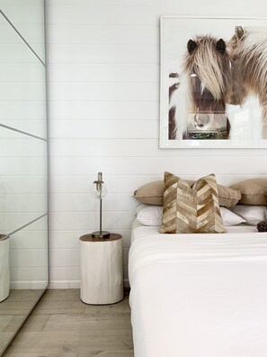 2 habitaciones, tabla de planchar con plancha y wifi gratis 