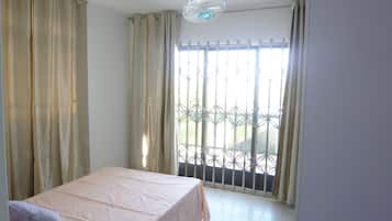 3 habitaciones, internet y ropa de cama