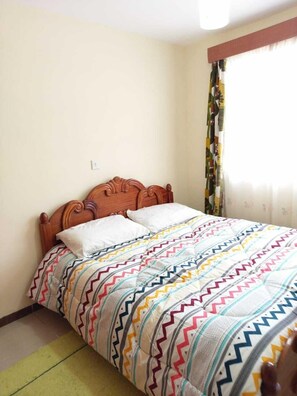 3 bedrooms, iron/ironing board, Internet, wheelchair access - SUNRISE HOME MILIMANI (Hospital)