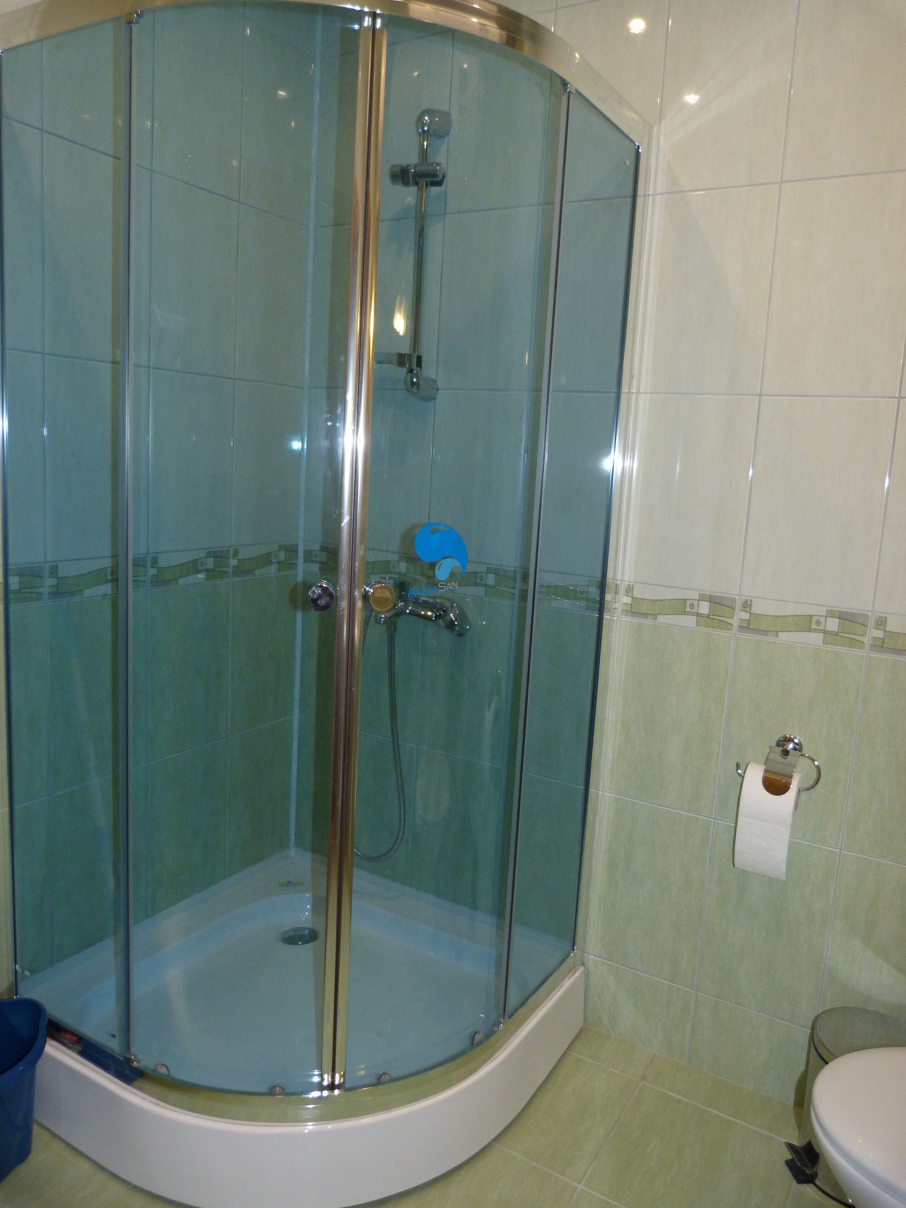 Hårtørrer, håndklæder