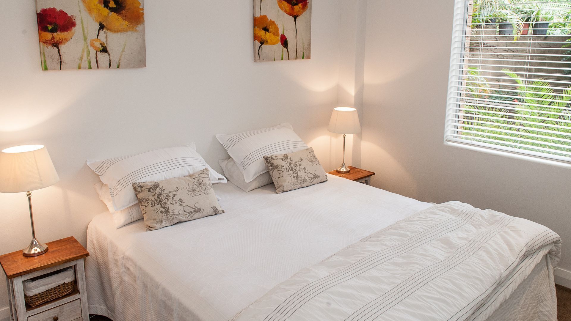 COOGEE BEACH BLISS - beachside getaway — image 4