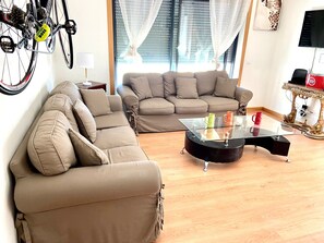 تلفزيون ذكي