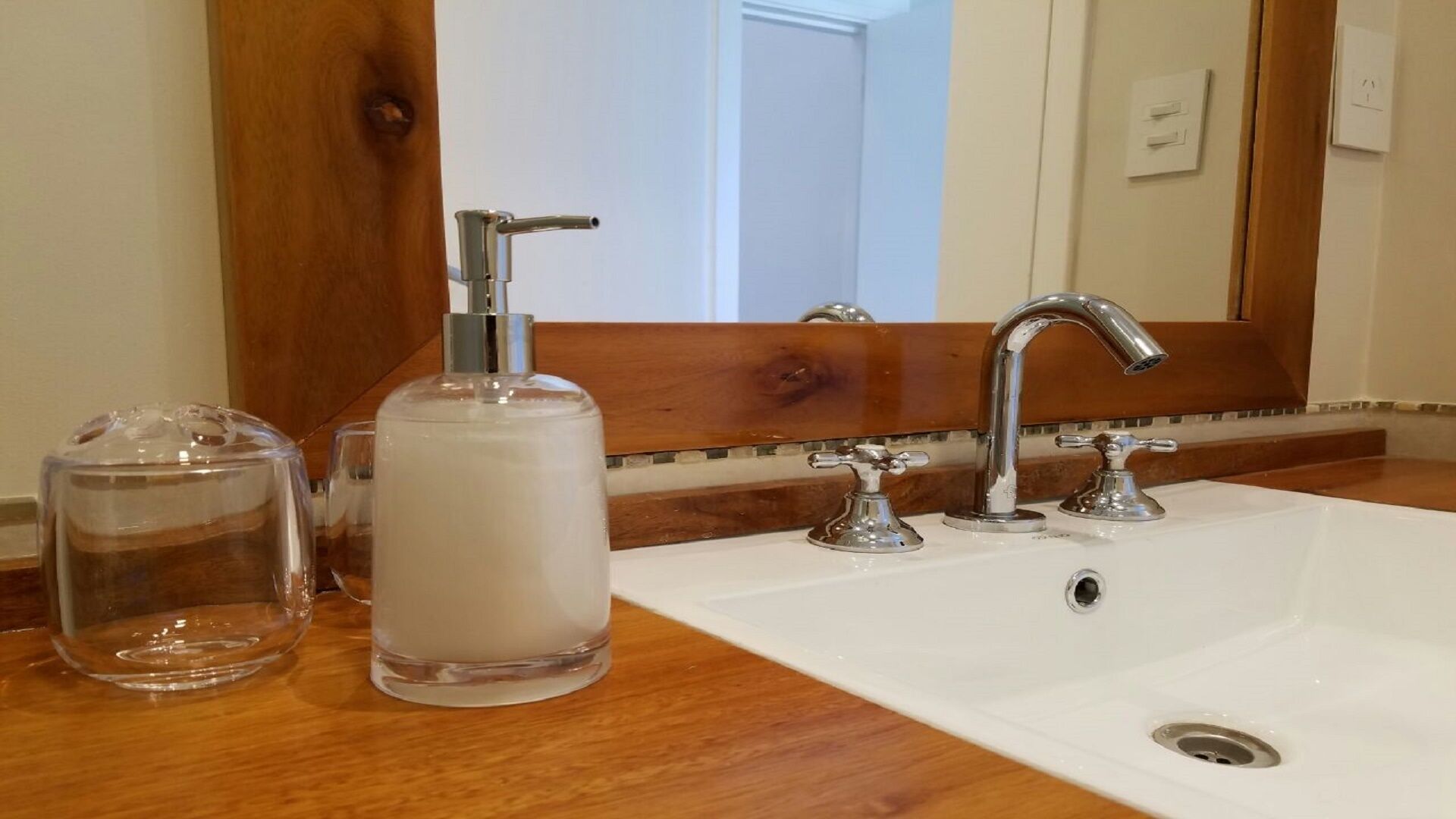 Cozy Duplex in Puerto Pampa - La Boca Near Puerto Madero