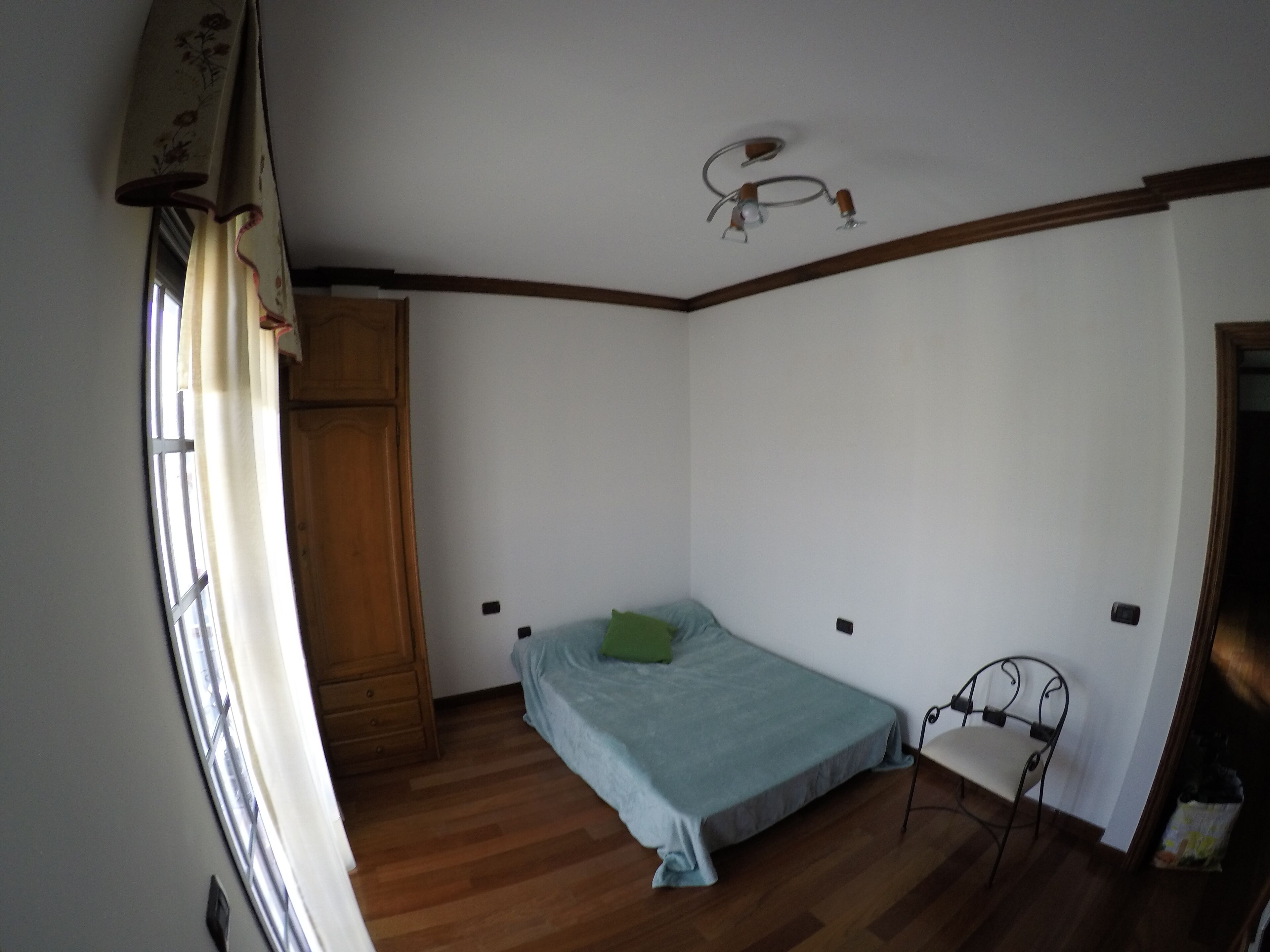 Canary Biohostel,  ecología, agroturismo, surf, parapente, trail,