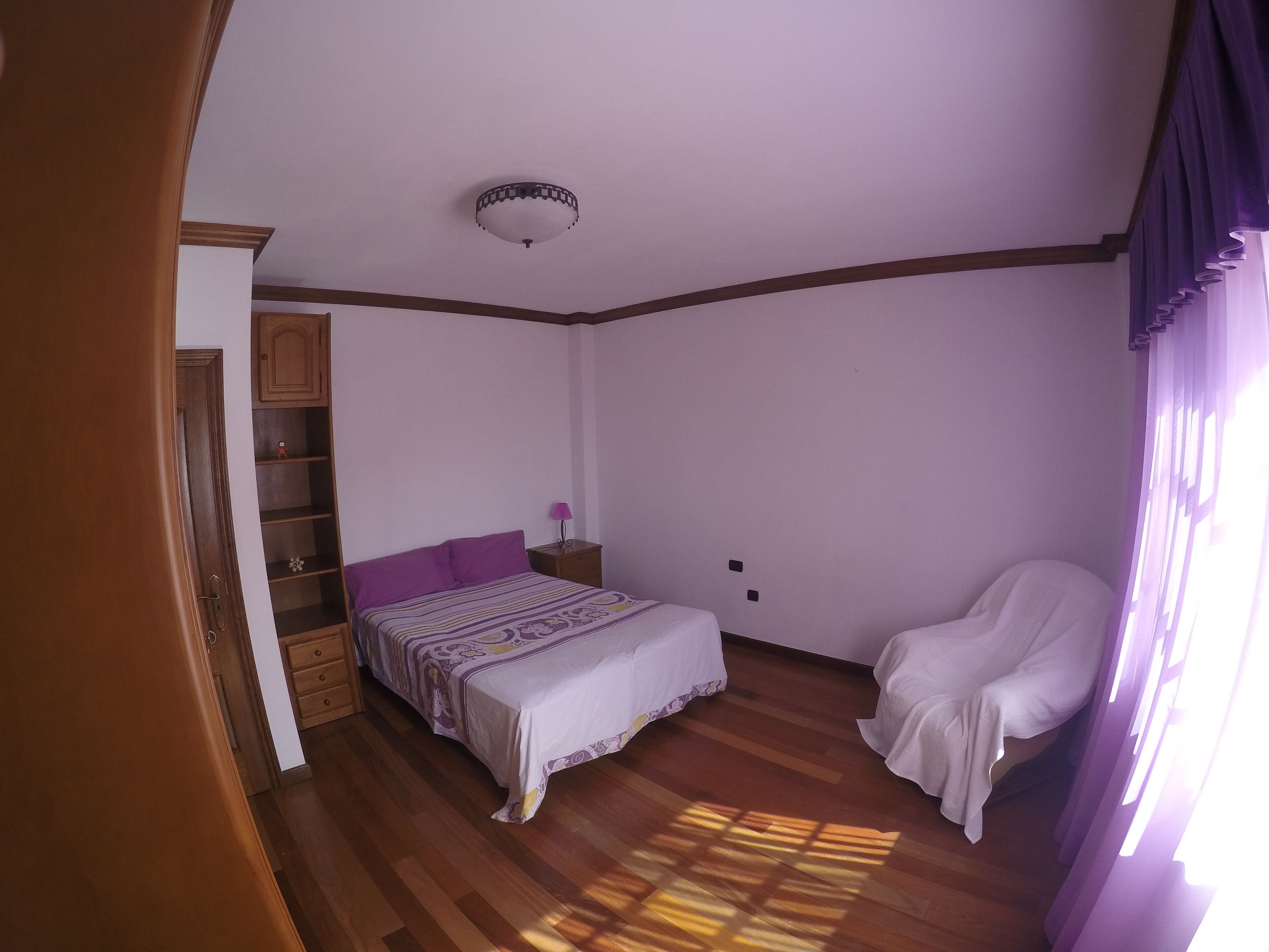 Canary Biohostel,  ecología, agroturismo, surf, parapente, trail,