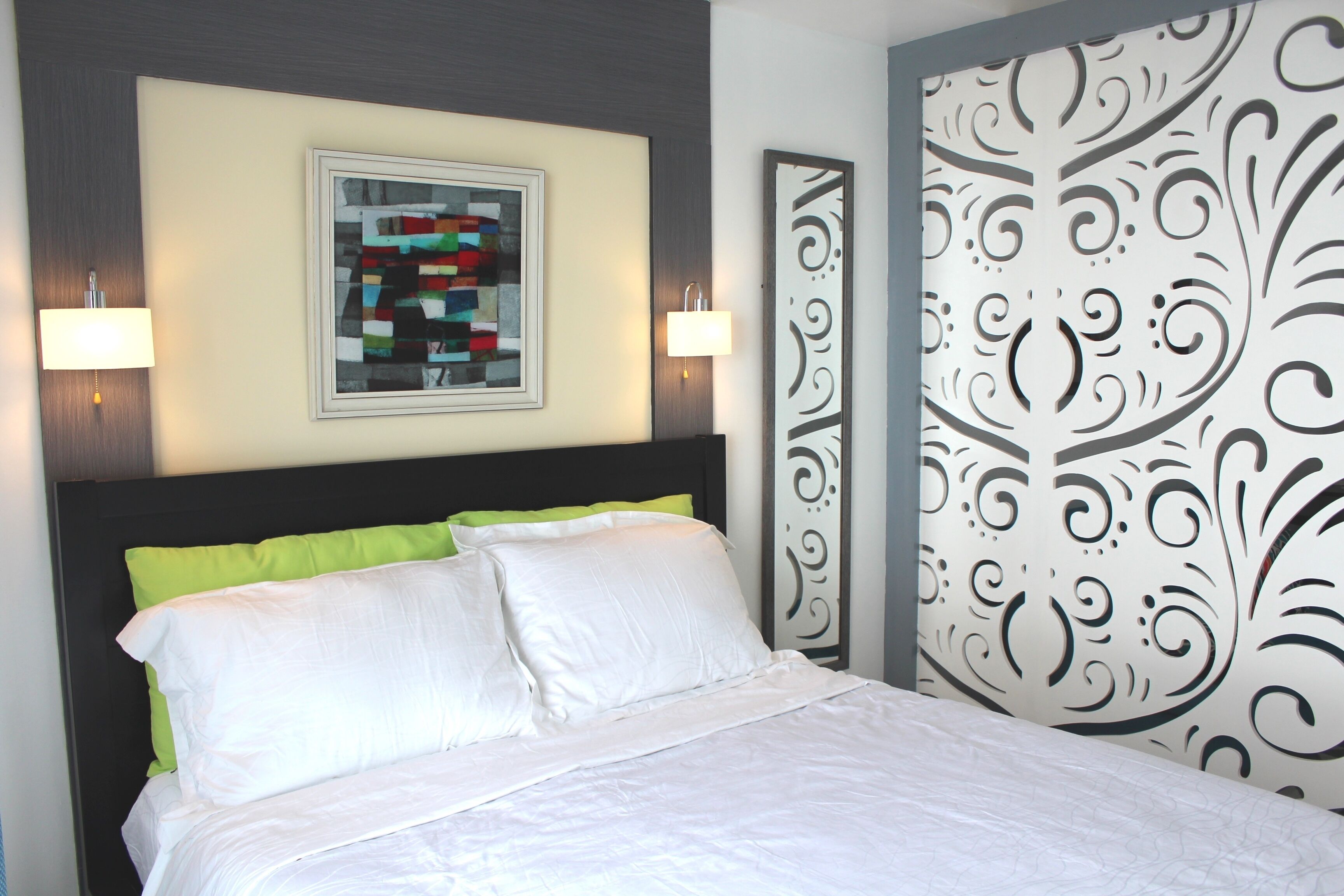 Lake View, central location near Skyranch, Robinsons, 7-eleven, Starbucks, BDO