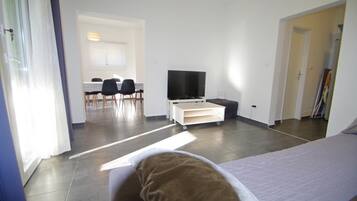 3 chambres, lit parapluie, Wi-Fi gratuit, draps fournis