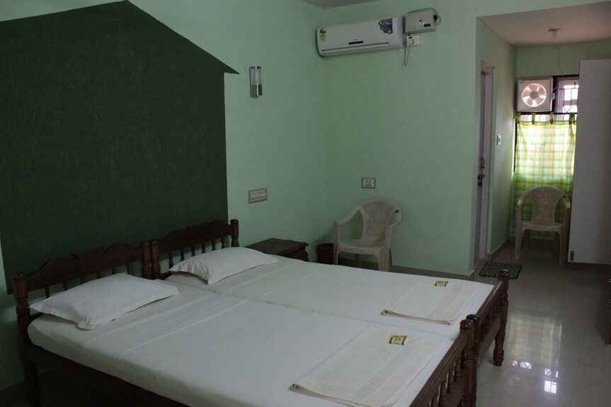 Majali Strand Dorf Lake Ansicht Zimmer - Karwar