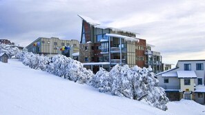 Exterior - ALTO 203.Central in position right on Athletes walk, next door to Abom and 2 mins to Foodworks. (Mt Buller)