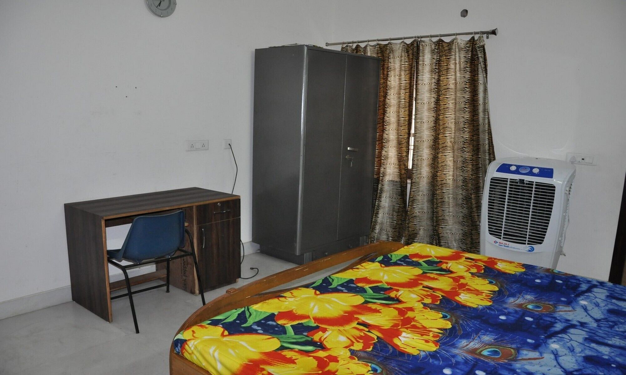 Comfortable Private Room in Dalanwala