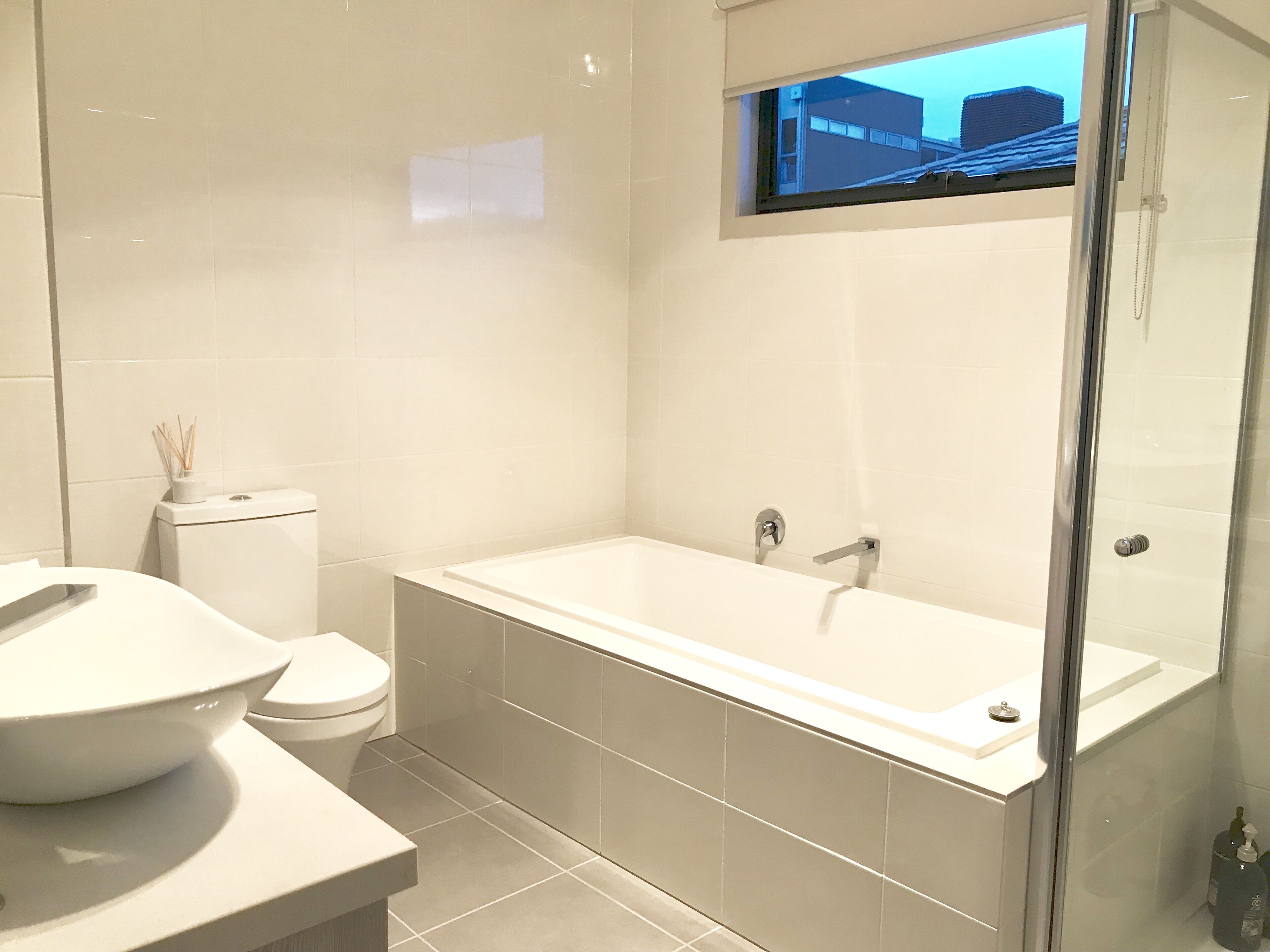 Gorgeously relaxing brand new built double story home to spoil you — image 6