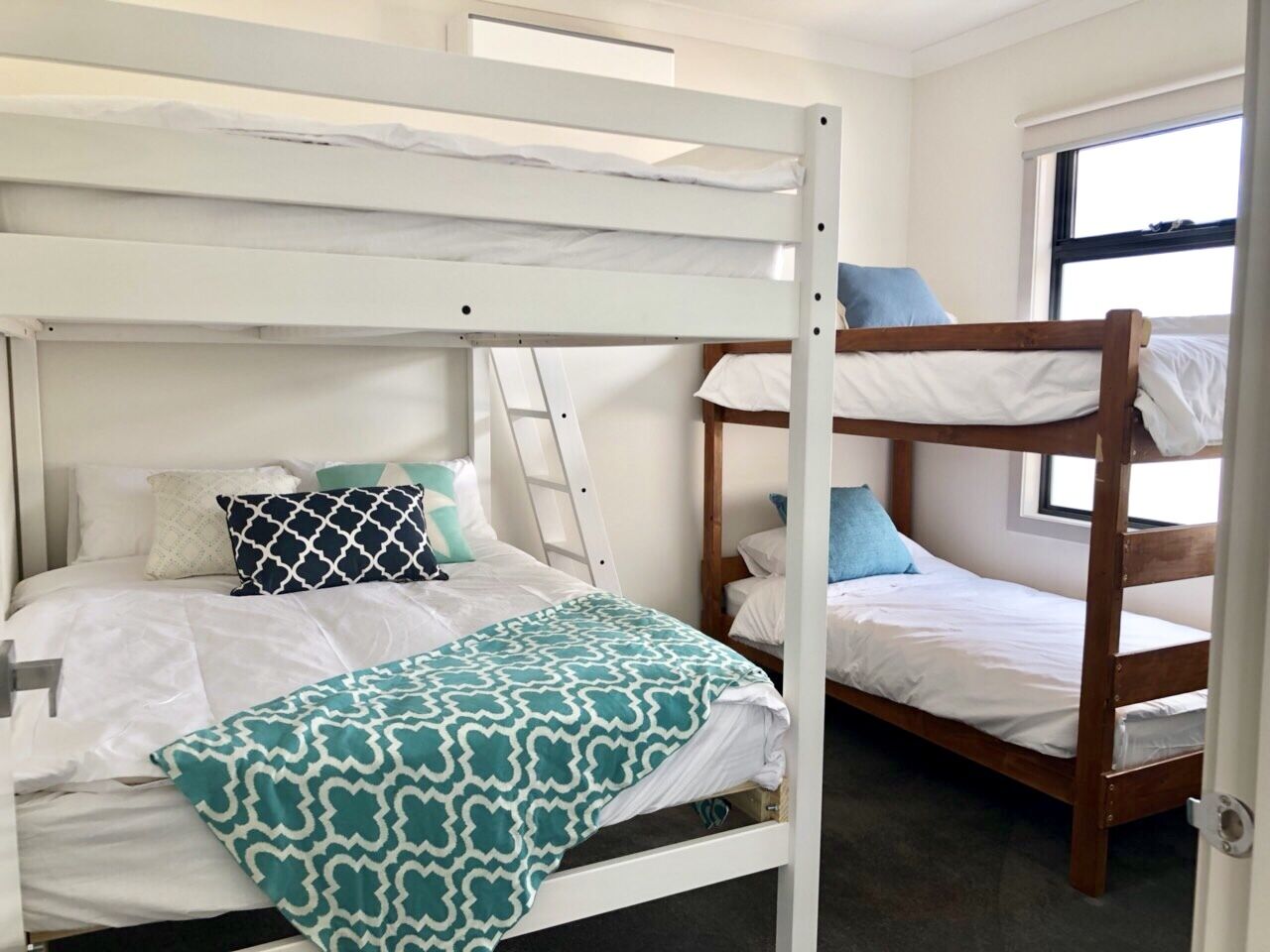 Gorgeously relaxing brand new built double story home to spoil you — image 5