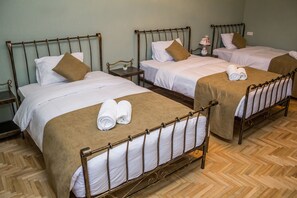 2 bedrooms