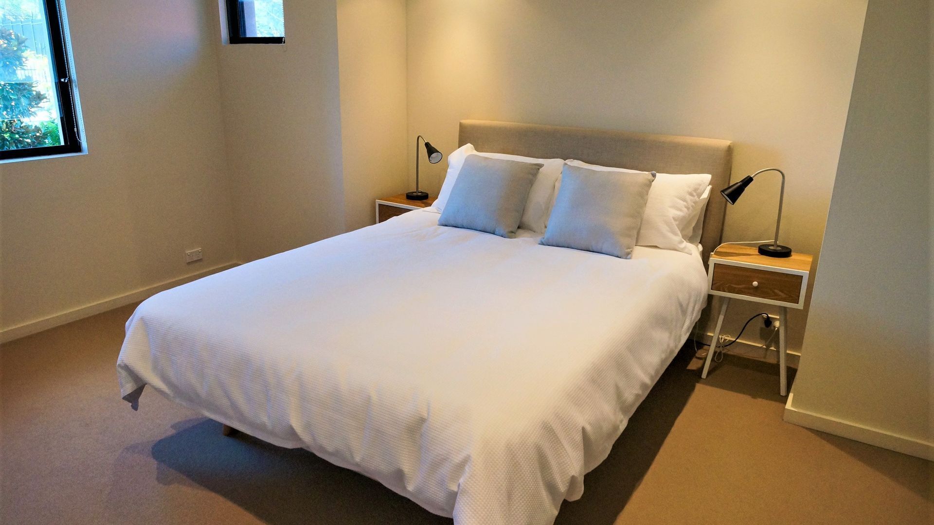 The Safehouse Maroubra near beach — image 9