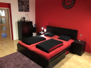 1 makuuhuone, silitysrauta/-lauta, ilmainen Wi-Fi, vuodevaatteet