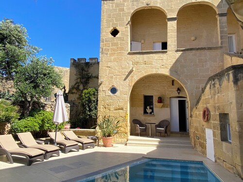 Cosy fully renovated farmhouse in Gozo