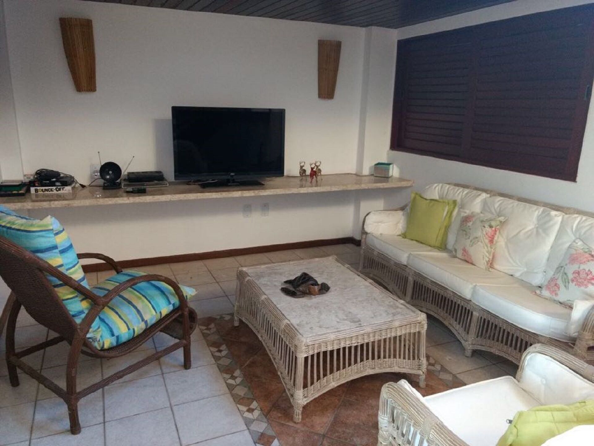 Large beach house in Tamandaré with pool and large garden