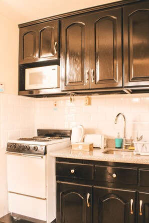 Mikrowelle, Kochgeschirr/Geschirr/Besteck