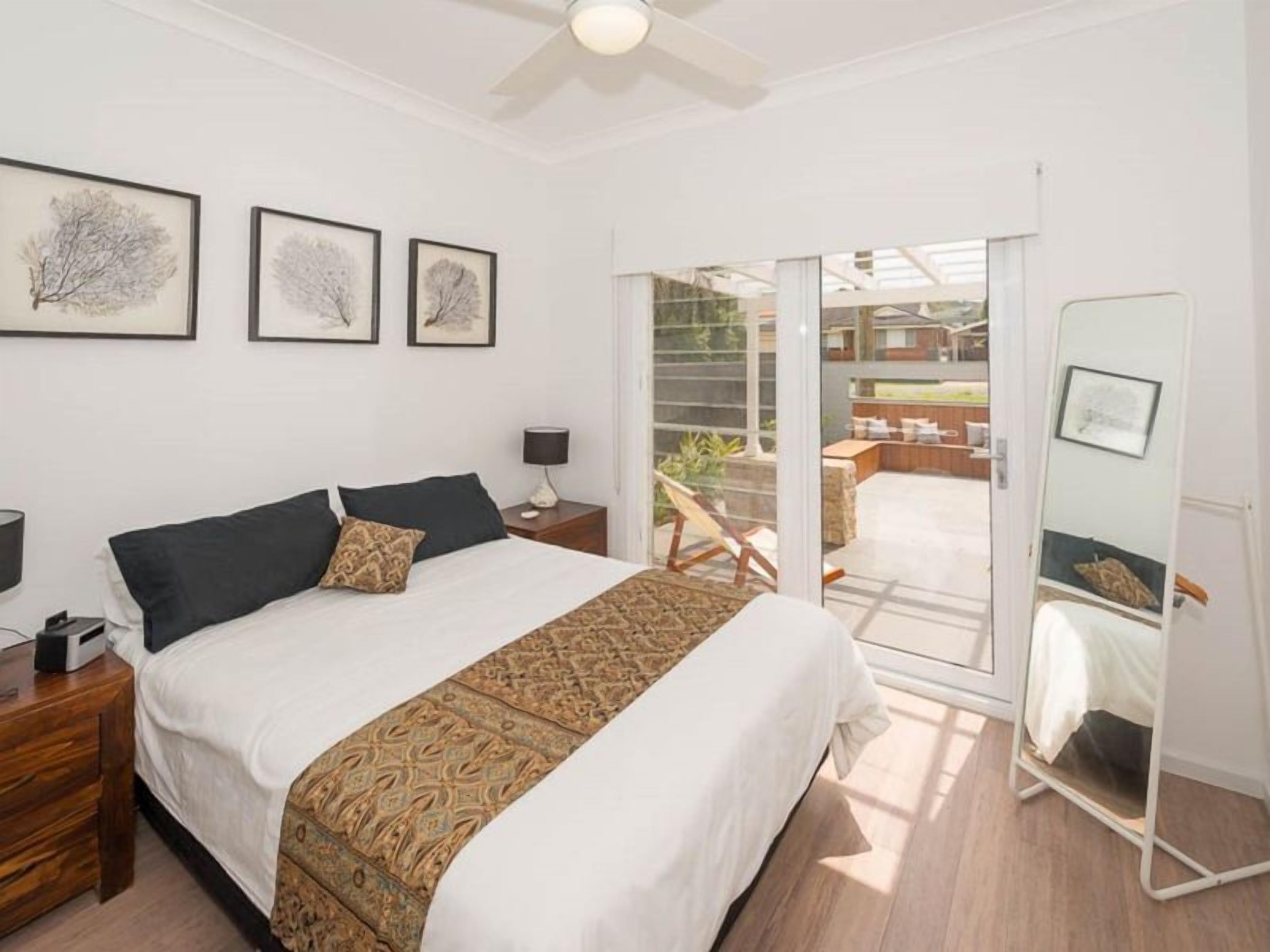North Avoca Beach Cottage
