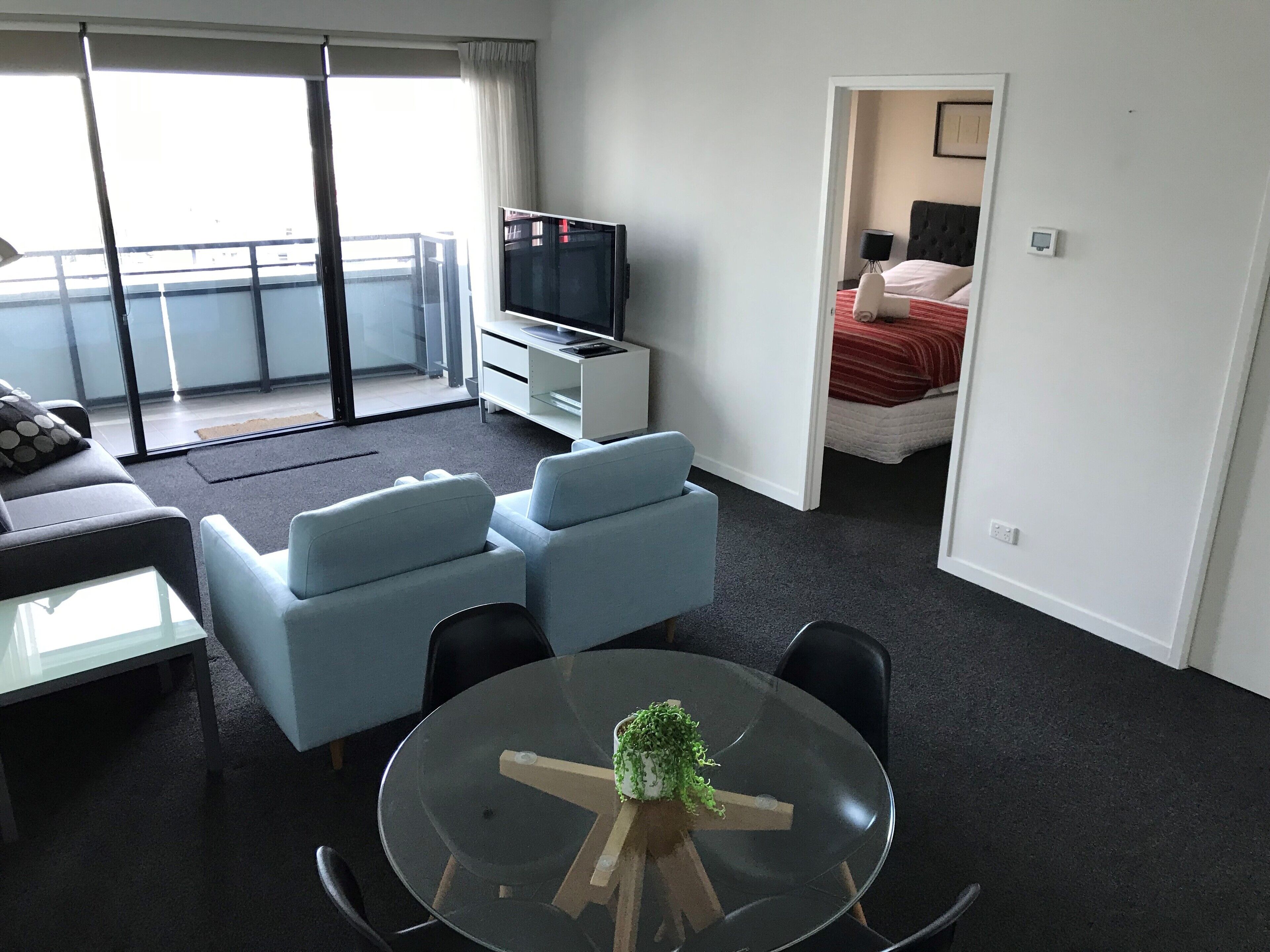 Clarendon Towers - 1 bedroom apartment