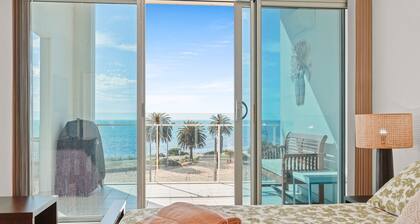The Penthouse with Views