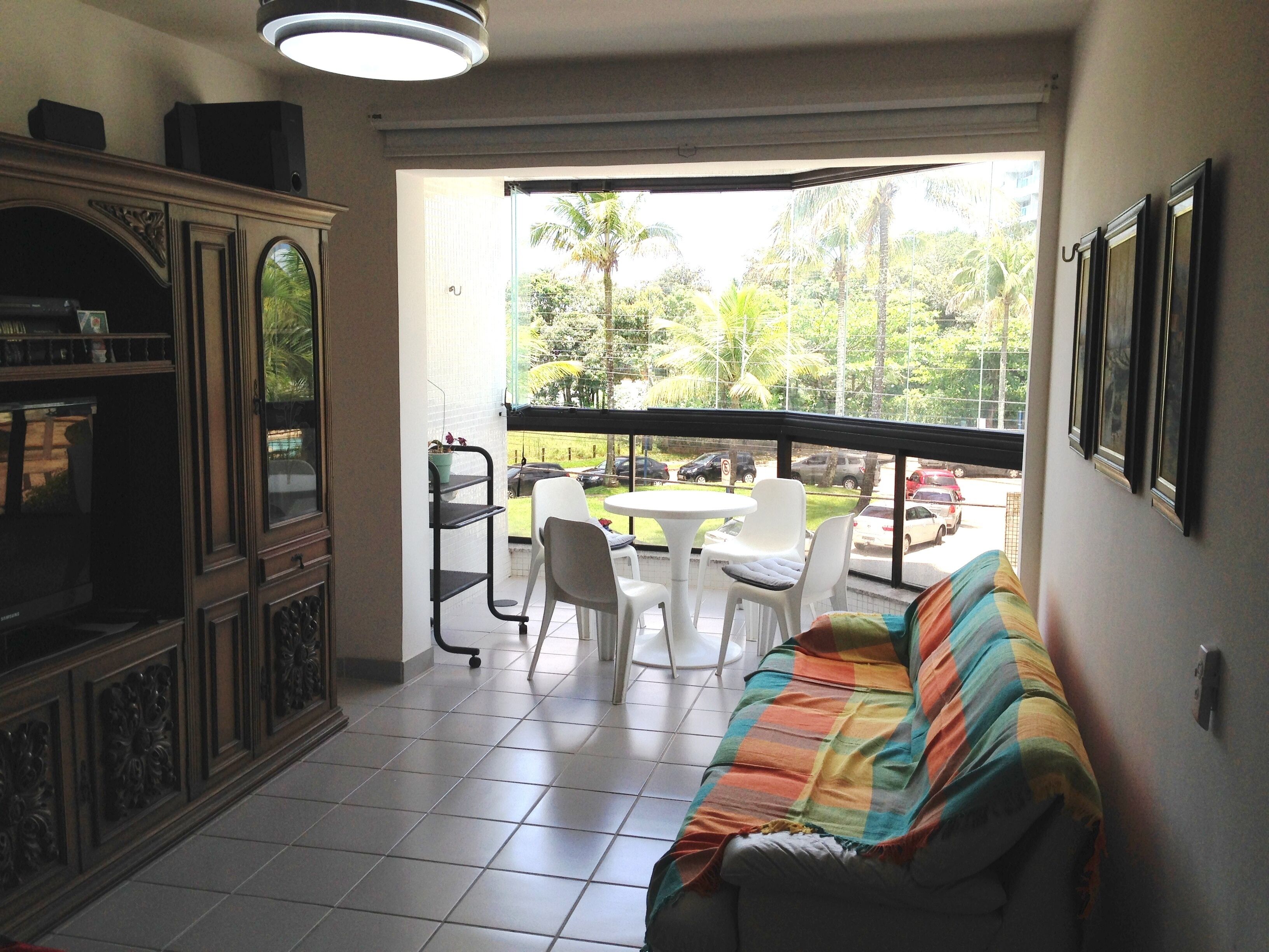 SUITABLE IN BUILDING NEAR THE SHOPPING TO A QUADRA OF THE BEACH FOR 4 PEOPLE