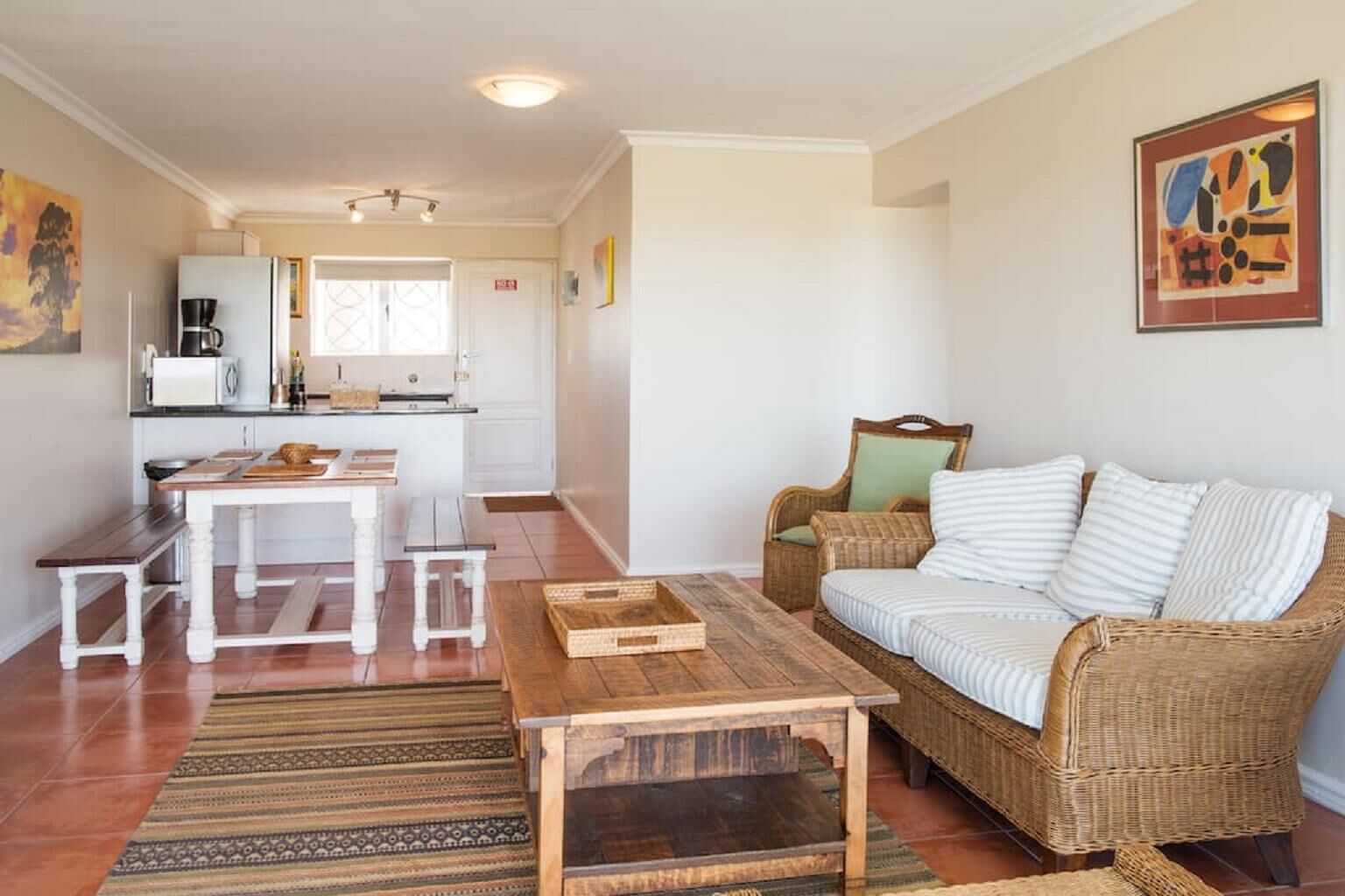 Sunny Luxury Seaview Apartment