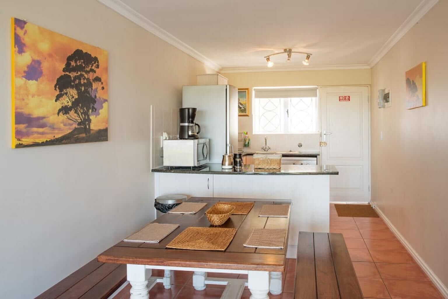 Sunny Luxury Seaview Apartment