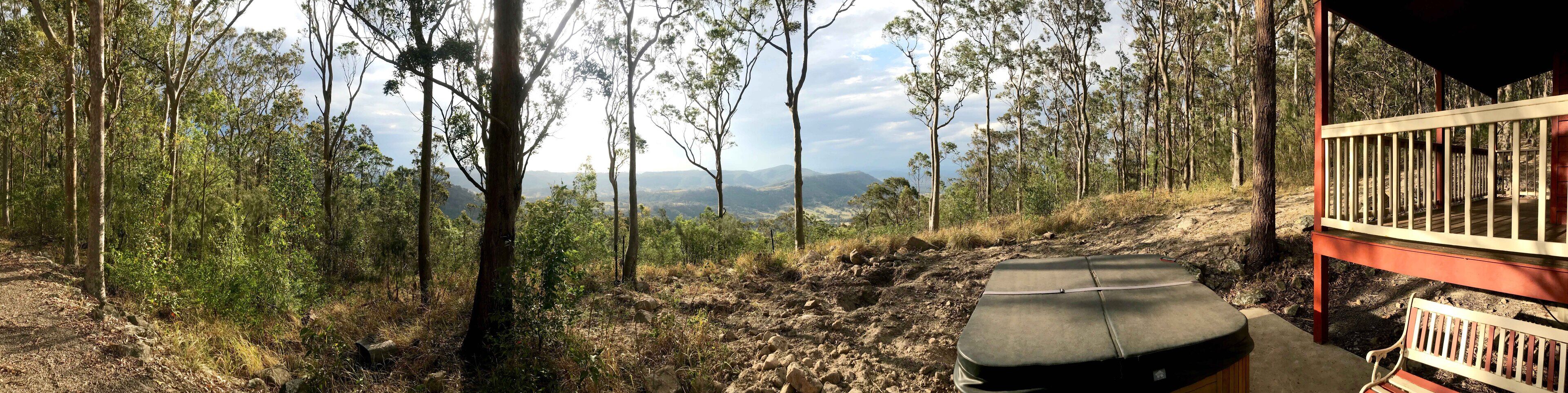 Silkwood Spa Lodge - secluded and private retreat for 1 to 2 couples. — image 16