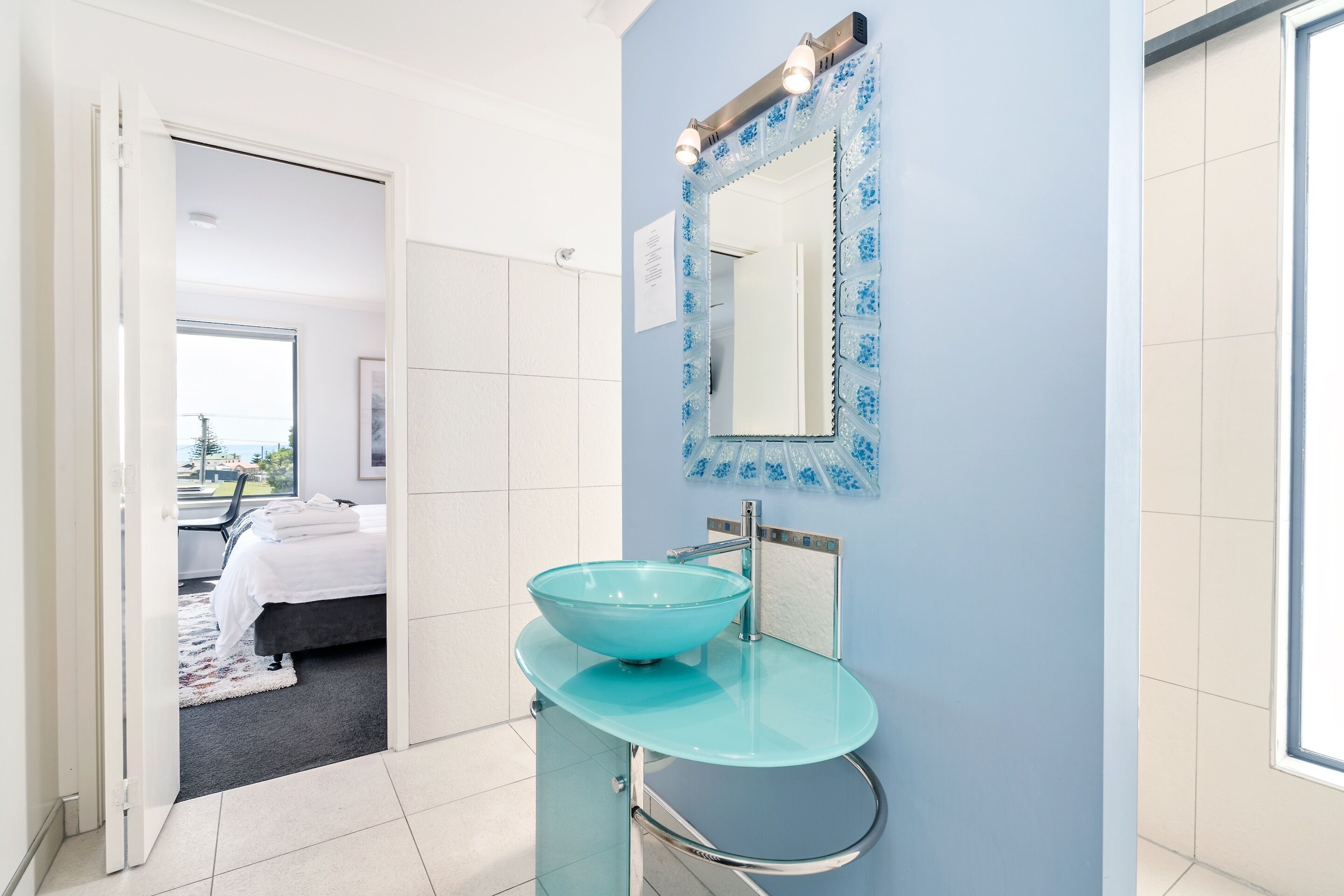 Penthouse Suite Madsen Retreat Boutique Guesthouse Penguin NW Tasmania