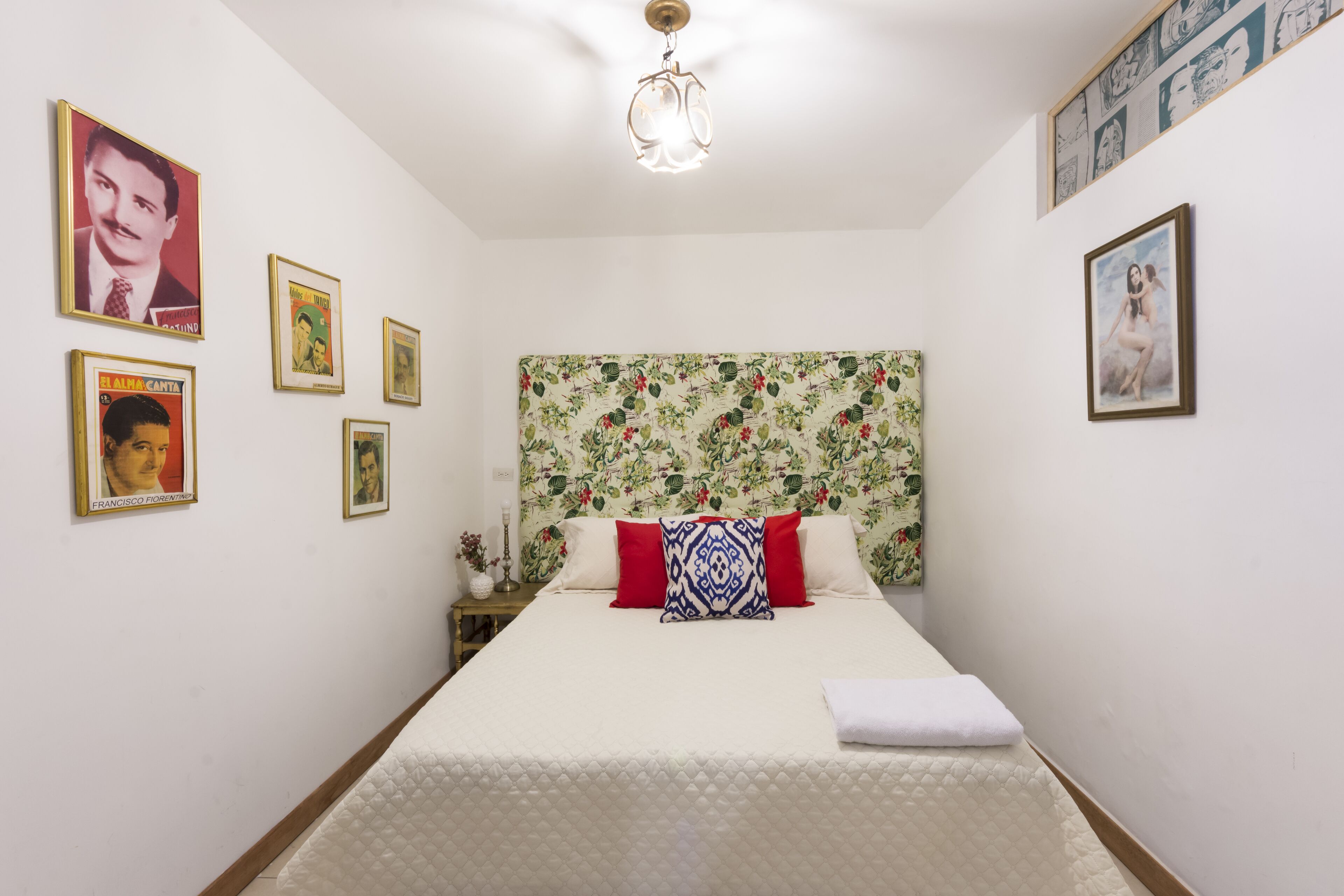 PROVENZA HOUSE ZONA ROSA 2