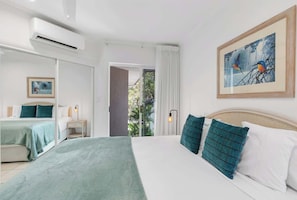 2 bedrooms, iron/ironing board, WiFi, bed sheets