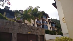 Exterior -   Excellent fit of high standard in Praia Brava -Florianopolis / SC (Praia Brava)